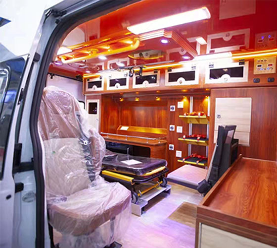 拉萨车辆内部展示